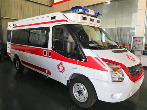 大英县福特V362救护车